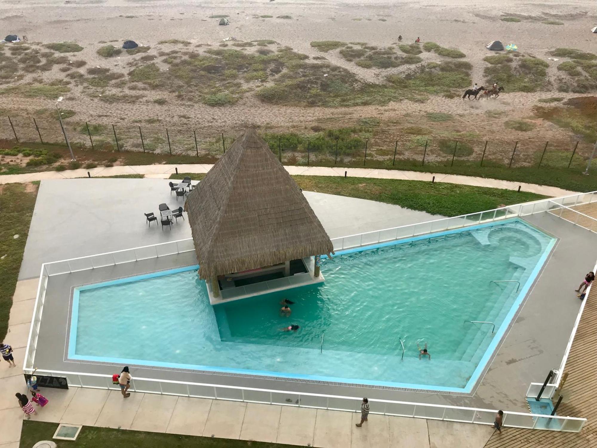 Ensuenos En Laguna Del Mar Apartamento
